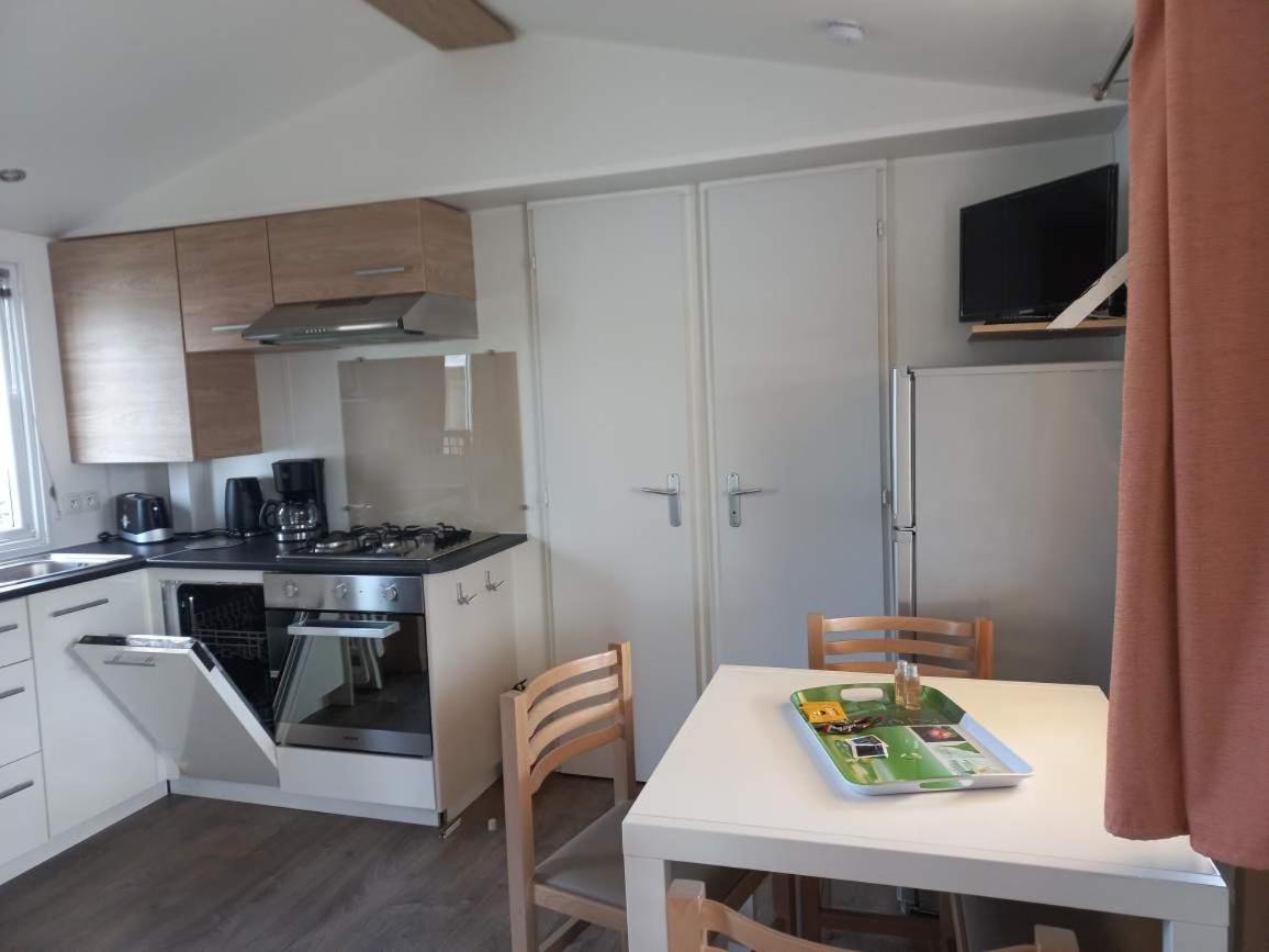 Mobil Home Valras Plage Les Sables Du Midi Exterior foto